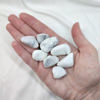 Howlite polished tumblestone.