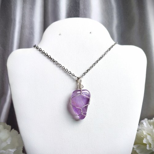 Amethyst wire wrapped pendant in silver