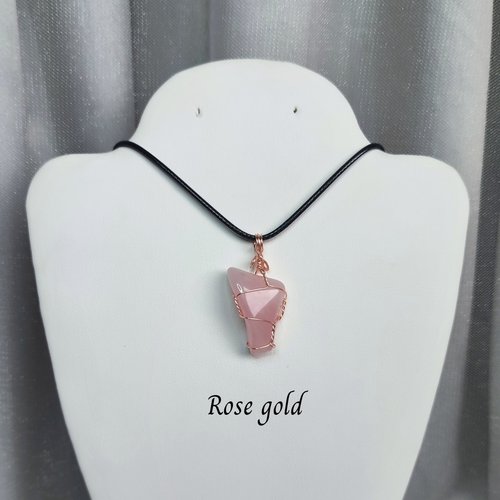 Rose quartz wire wrapped pendant in gold, rose gold or copper.