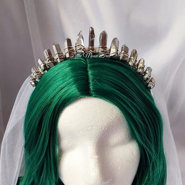 Mercury Crown with silver titanium quartz and silver headband.